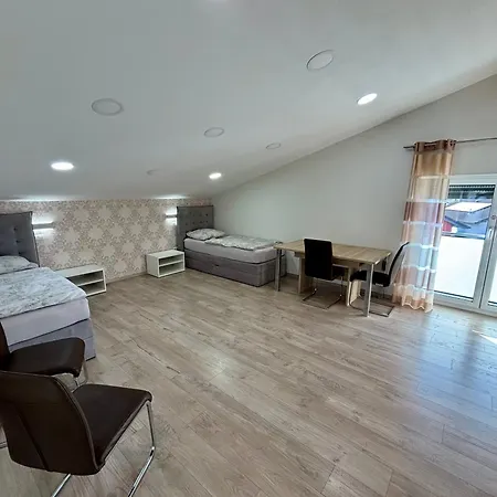 Gemütliche Im Dachgeschoss